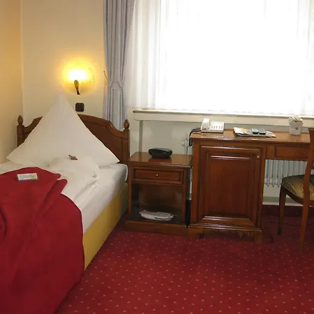 Ruhr فندق 3*