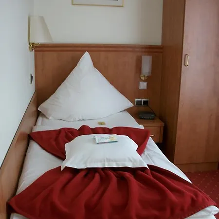 Hotel Ruhr 3*