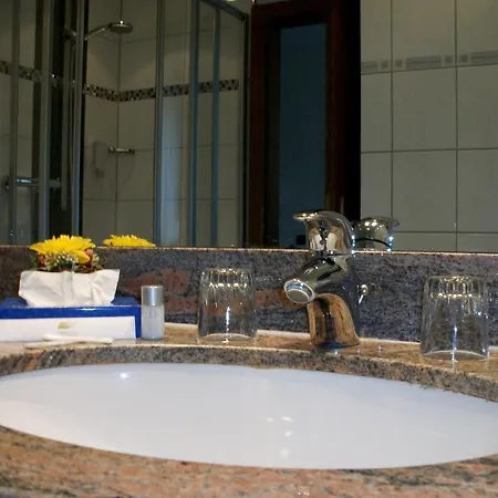 Hotel Ruhr 3*